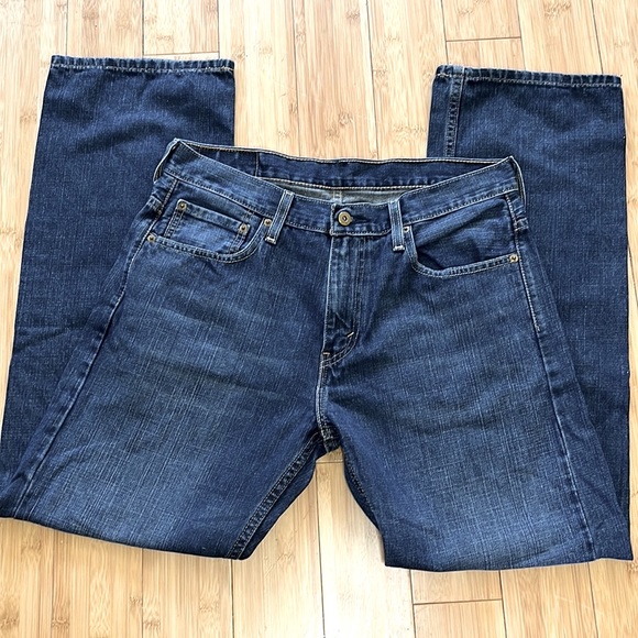 Levi’s 569 loose straight leg jeans. Size 32x32 - Picture 3 of 10